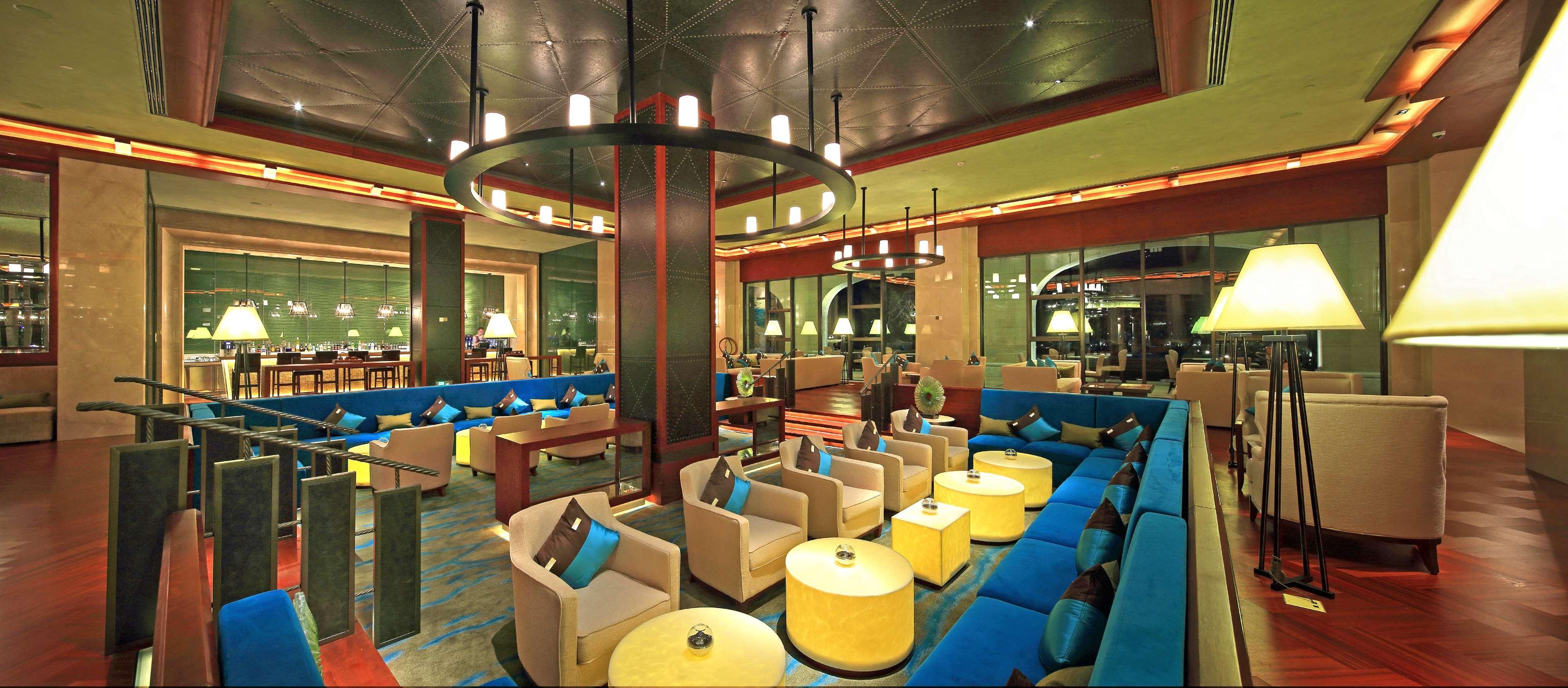 Hilton Qingdao Golden Beach - Beer Halls Exterior photo