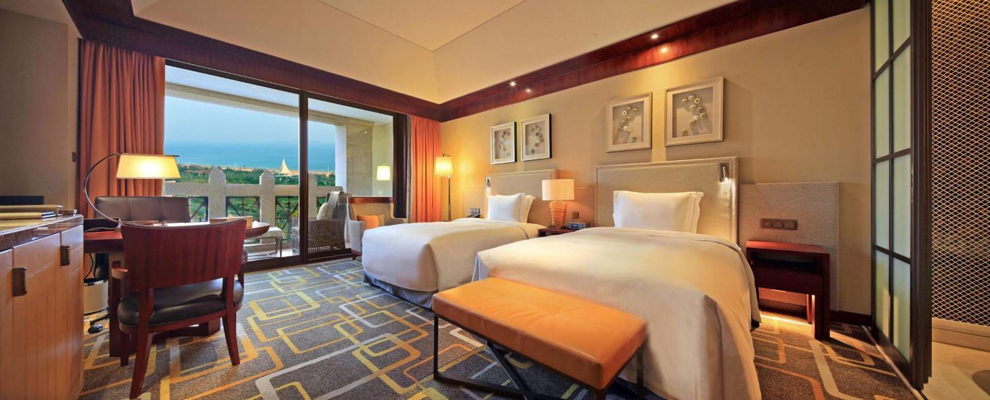 Hilton Qingdao Golden Beach - Beer Halls Exterior photo