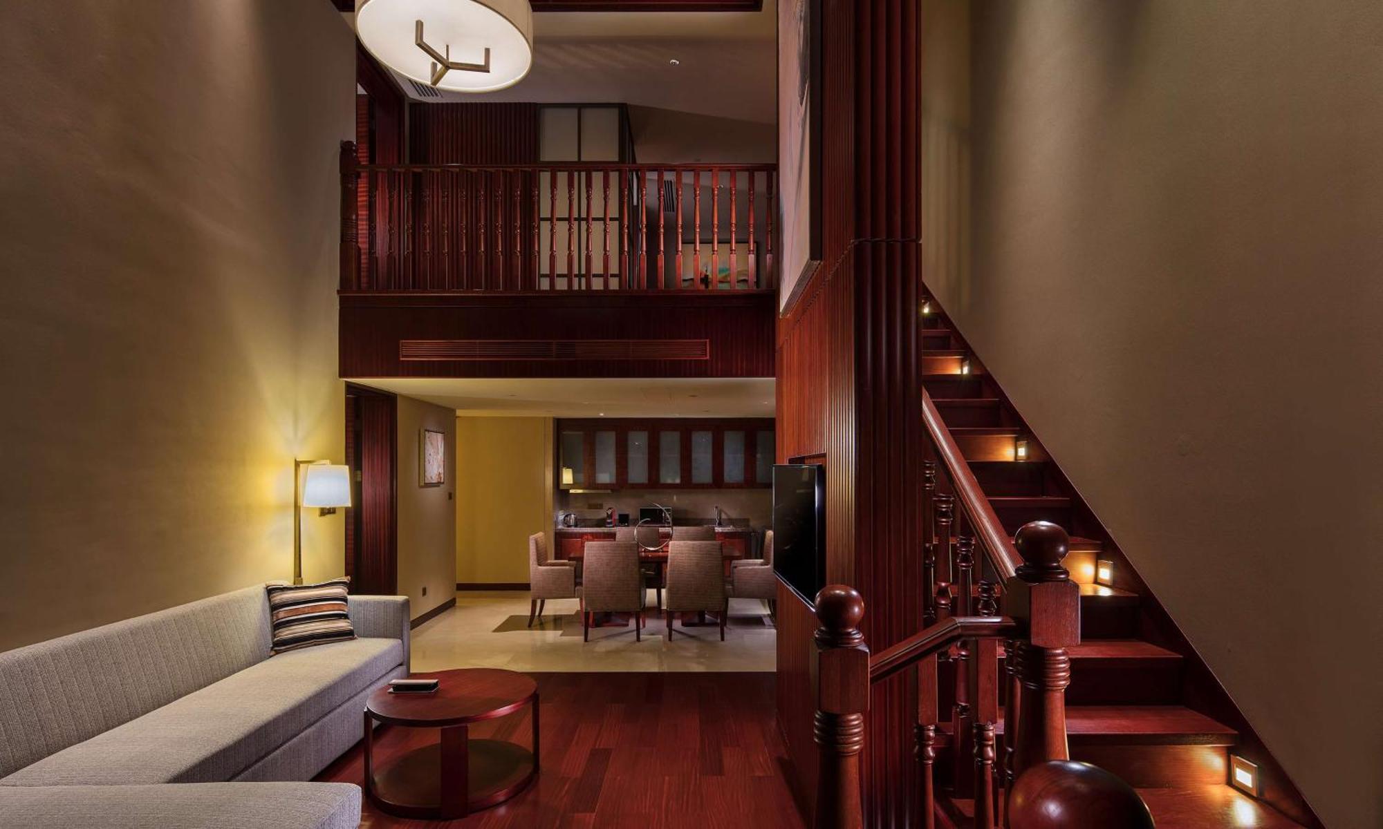 Hilton Qingdao Golden Beach - Beer Halls Exterior photo